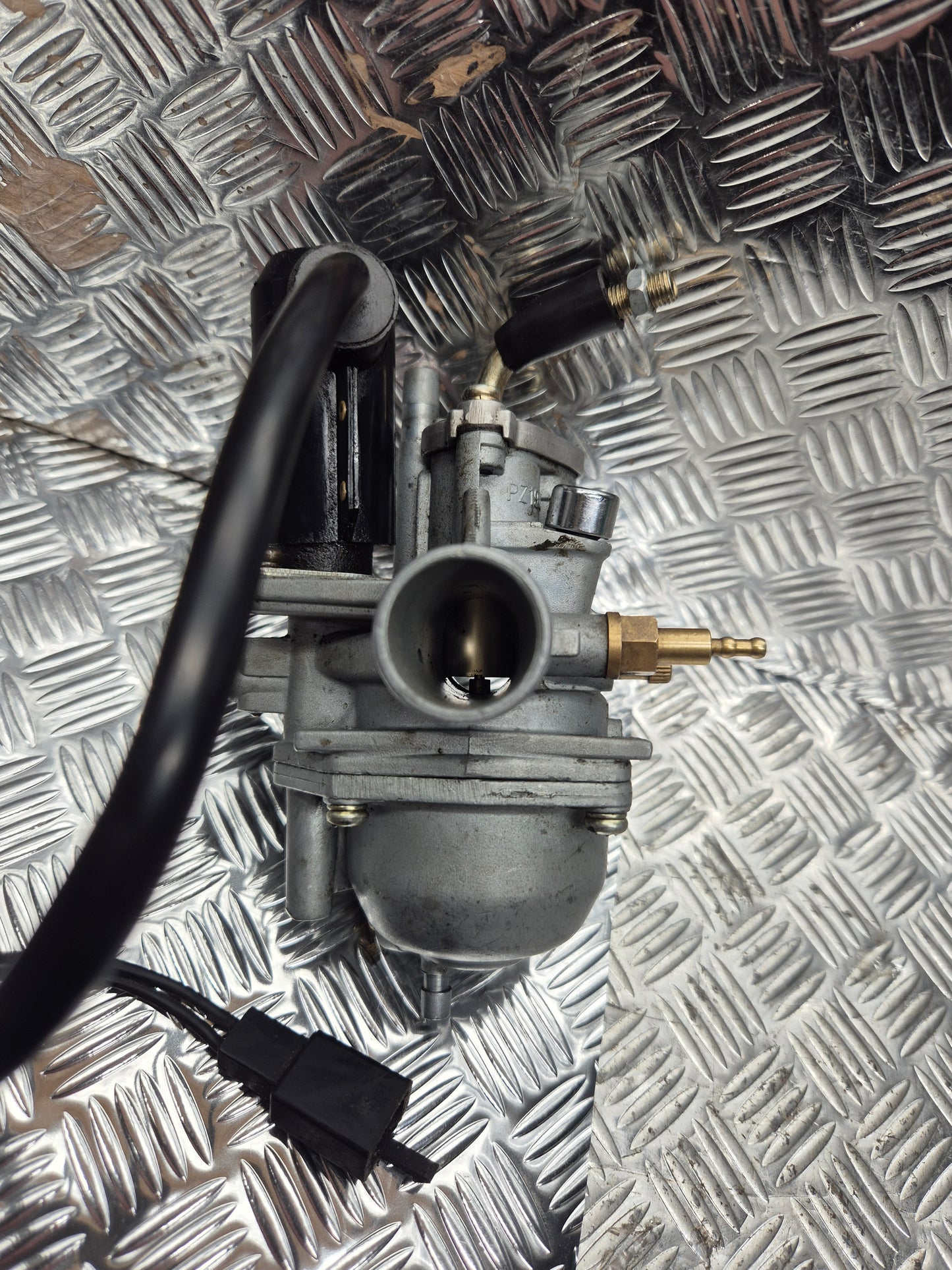 Carburateur leader PZ19JB KEEWAY 50 F-ACT 2006-2011