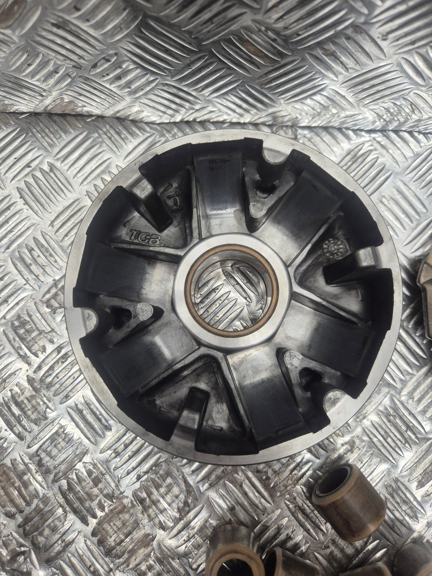 Variateur PEUGEOT 125 SATELIS 2007-2011