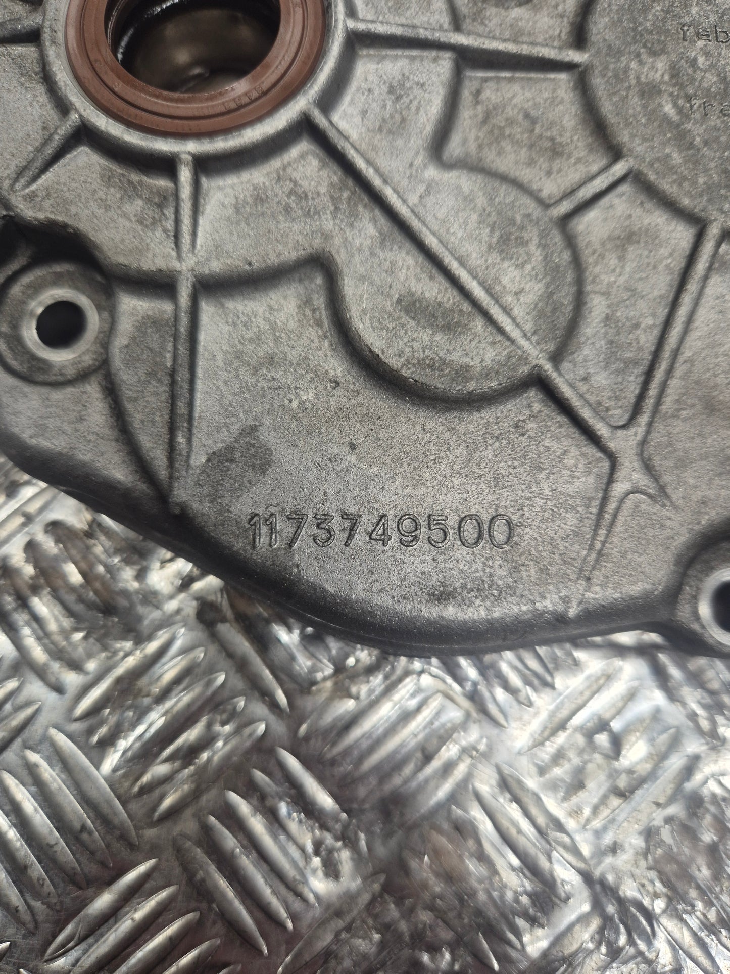 Transmission arrière PEUGEOT 125 SATELIS 2007-2011
