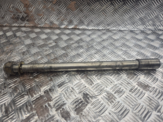 Axe de roue avant PEUGEOT 125 ELYSTAR 2003-2007