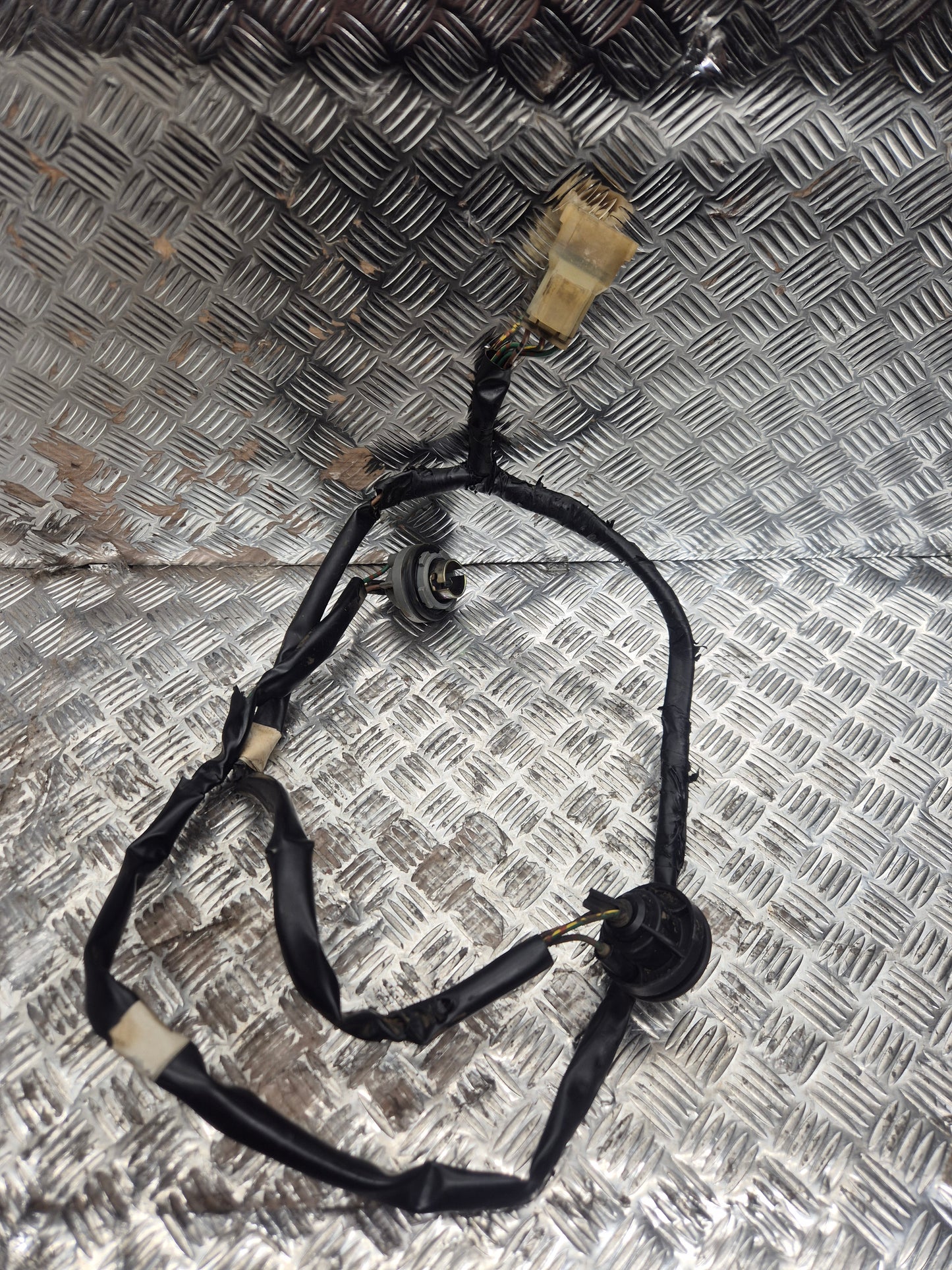 Faisceau de feu arrière HONDA FOURTRAX 350 RANCHER 4X4 2004-2006