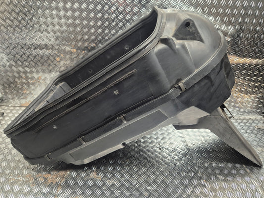 Coffre sous selle SUZUKI 400 BURGMAN 2003-2006