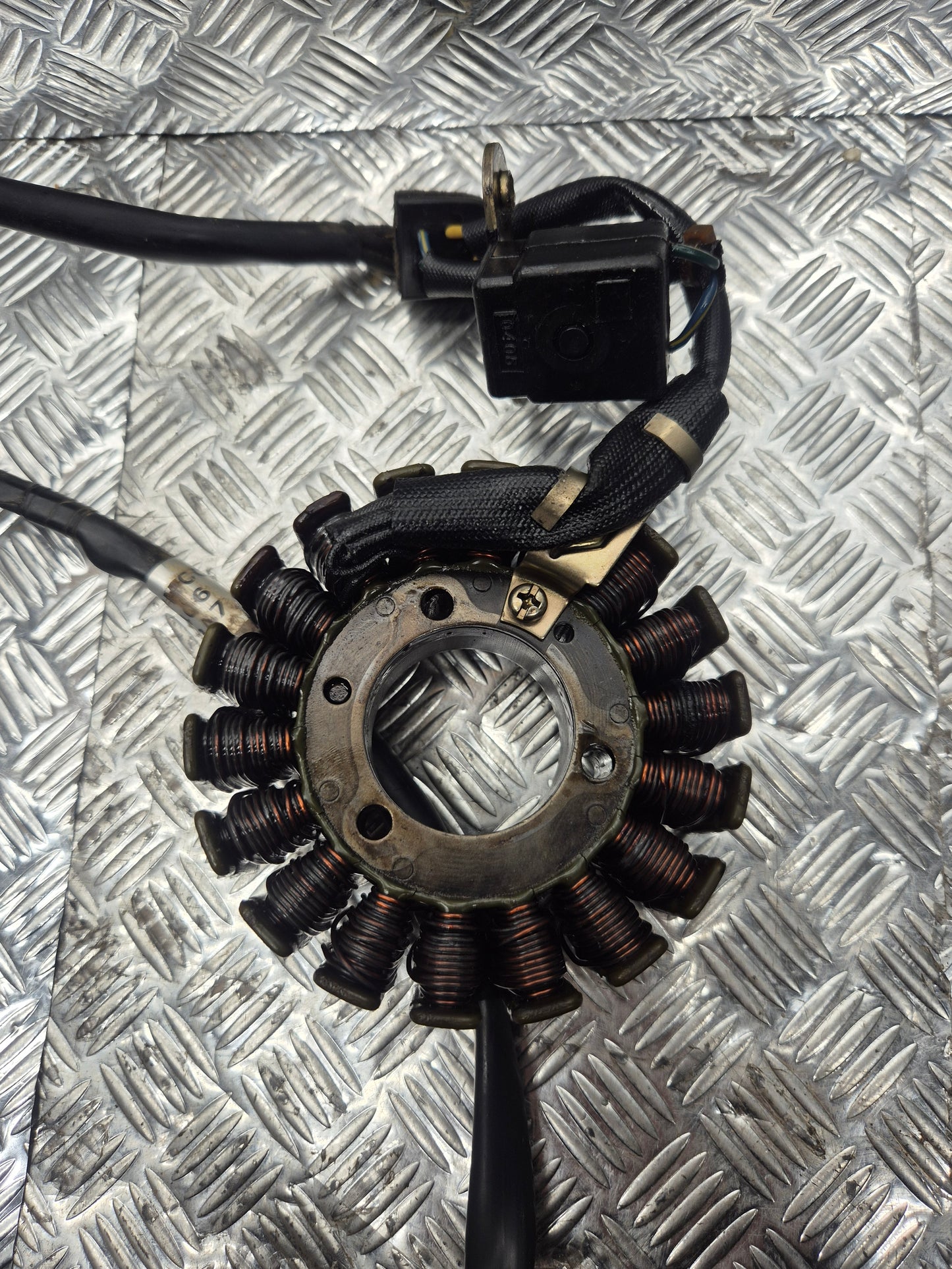 Boitier cdi + stator KYMCO 250 KXR