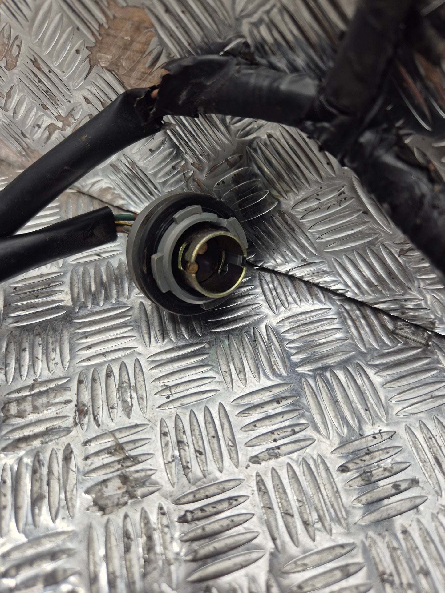 Faisceau de feu arrière HONDA FOURTRAX 350 RANCHER 4X4 2004-2006