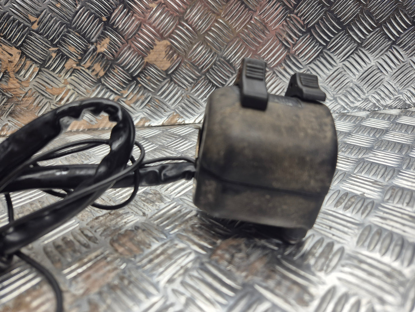 Commodo gauche YAMAHA 125 TDR 1990-1992