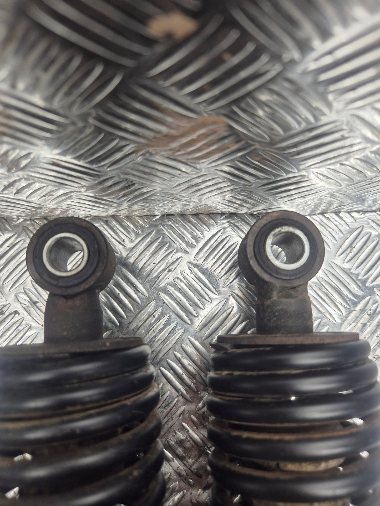 Amortisseurs PEUGEOT 125 SATELIS 2007-2011