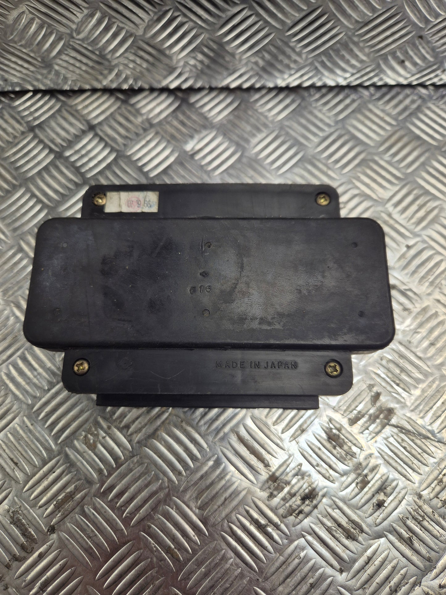 Boite a fusible kawasaki gpz500s 1998/2003
