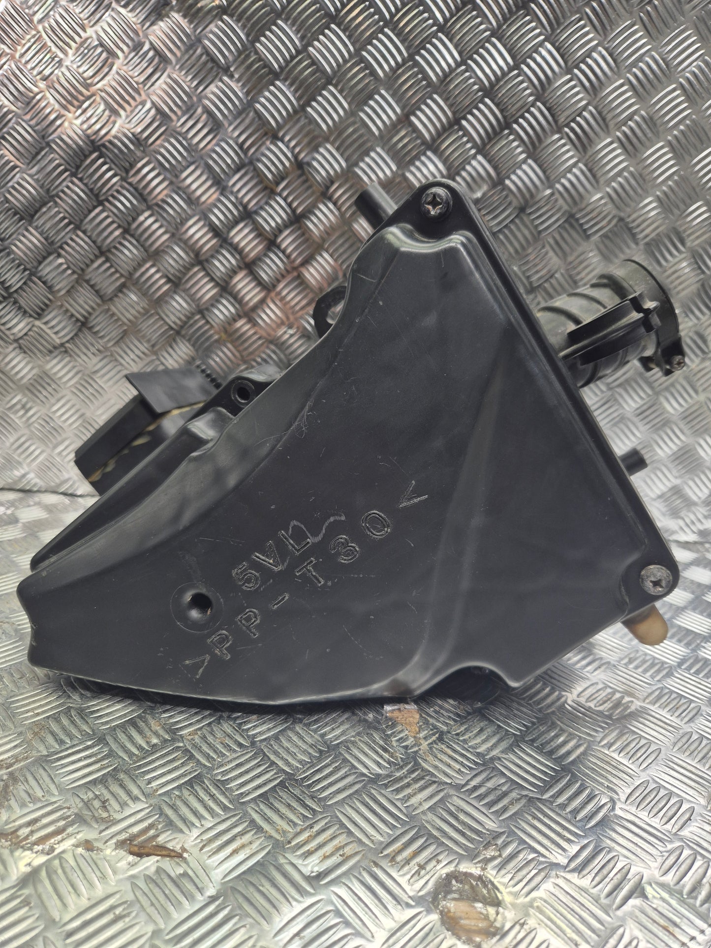 Boite a air yamaha 125 ybr 2007/2009