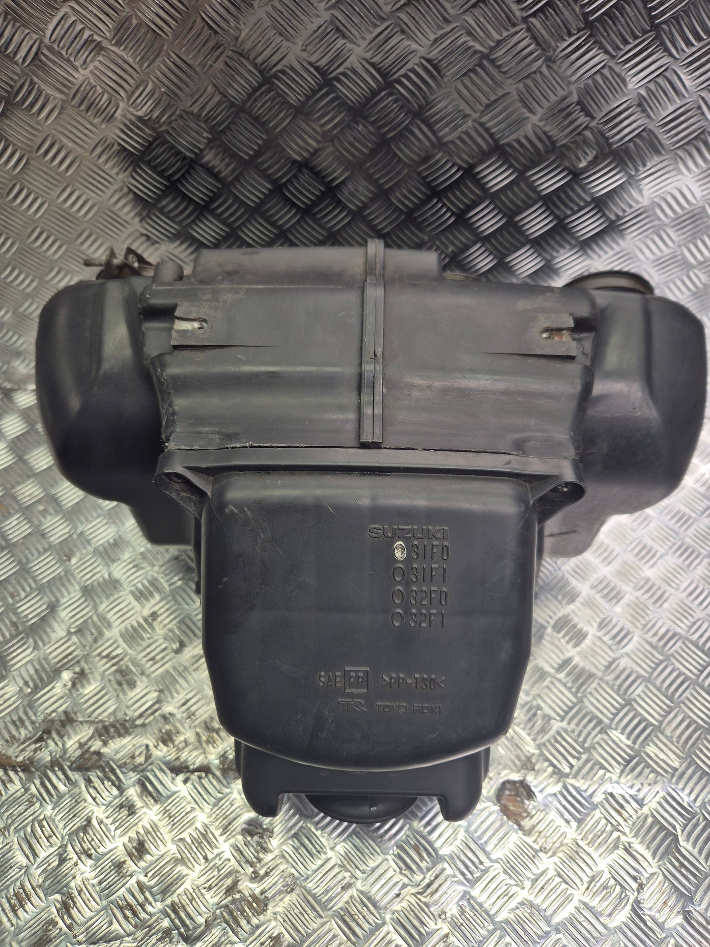 Boite a air gsf suzuki 600 bandit 2000/2004