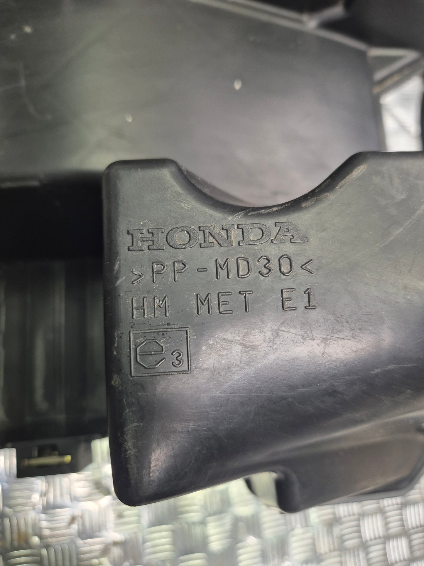 Boite à air honda 500 cbf 2004/2007