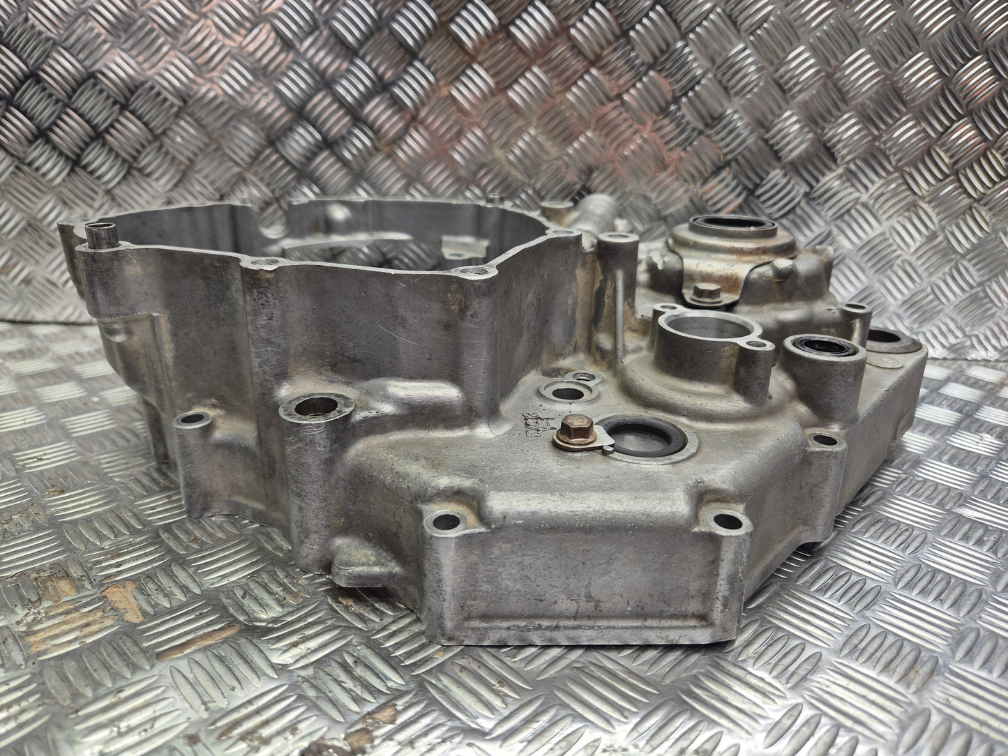 Carter moteur gauche YAMAHA 250 YZF 2006-2013