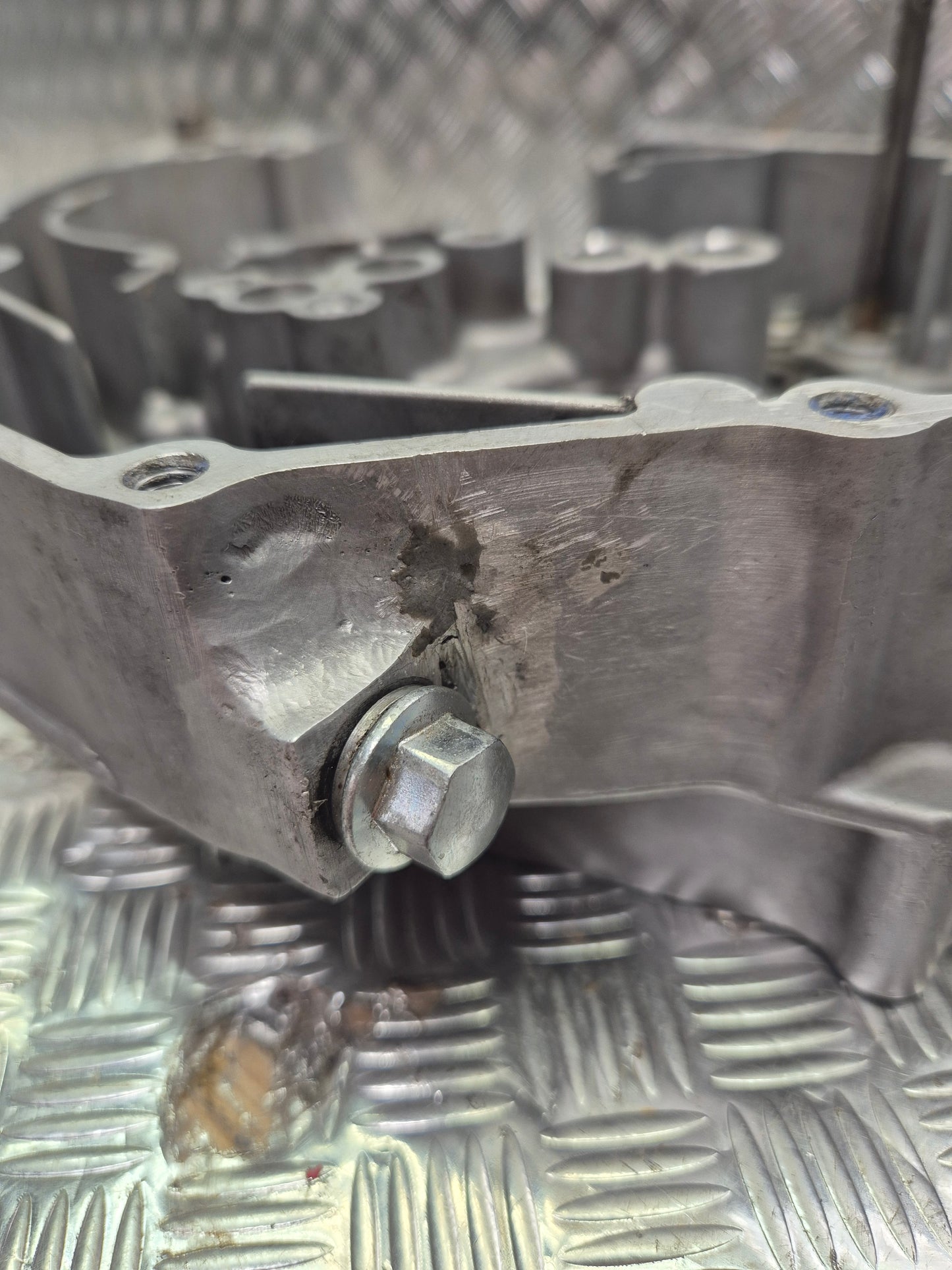 Carter moteur droit YAMAHA 250 YZF 2006/2013
