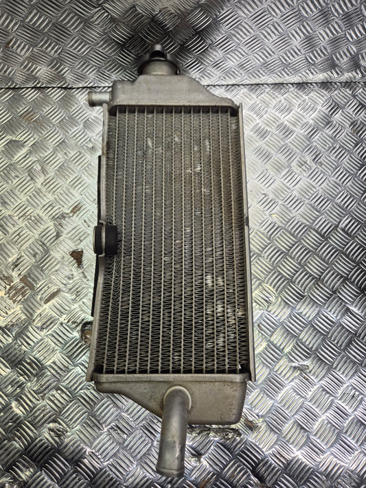 Radiateur droit YAMAHA 250 YZF 2010-2013