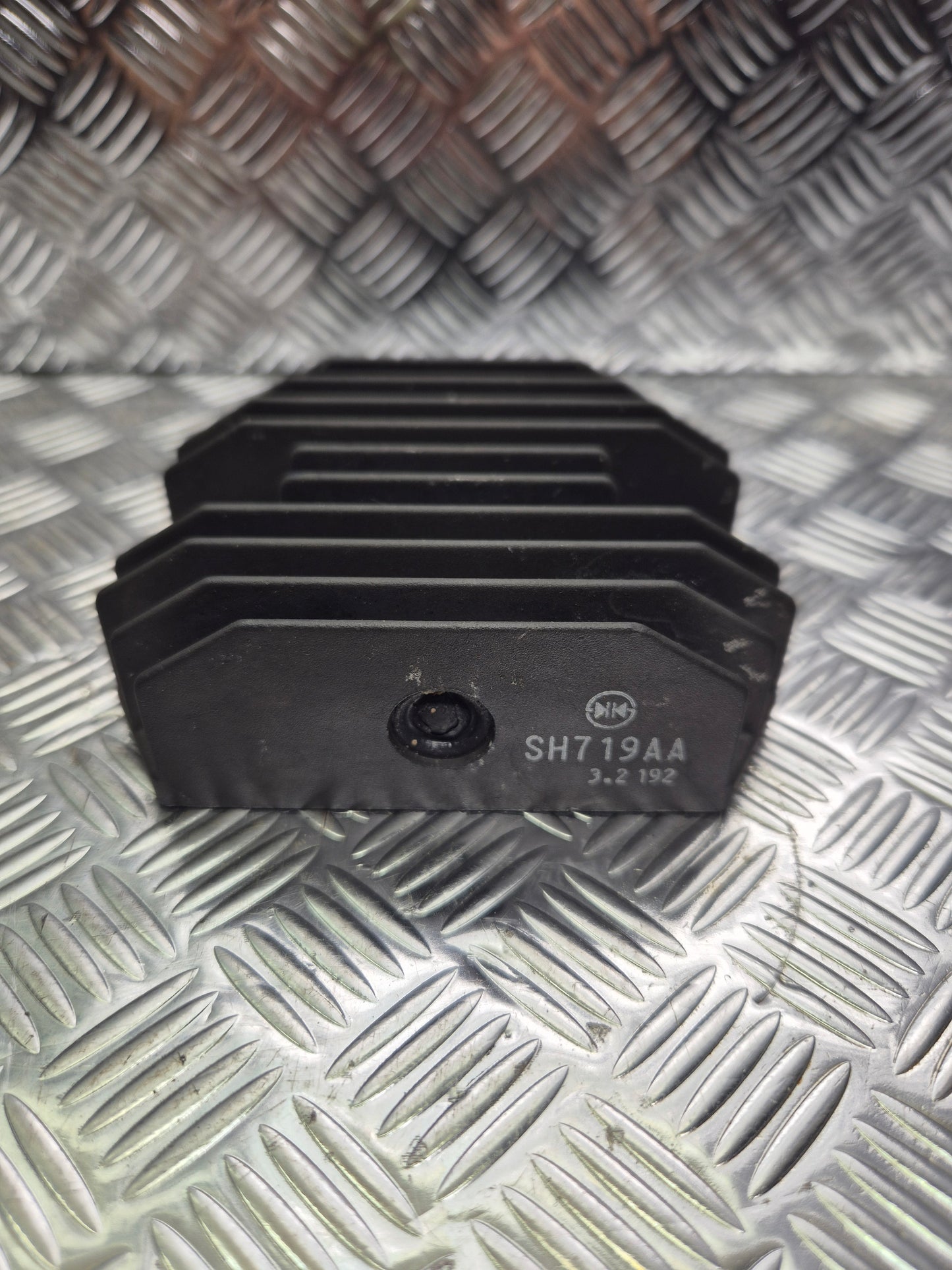 Régulateur de tension YAMAHA T-MAX 530 2012-2016
