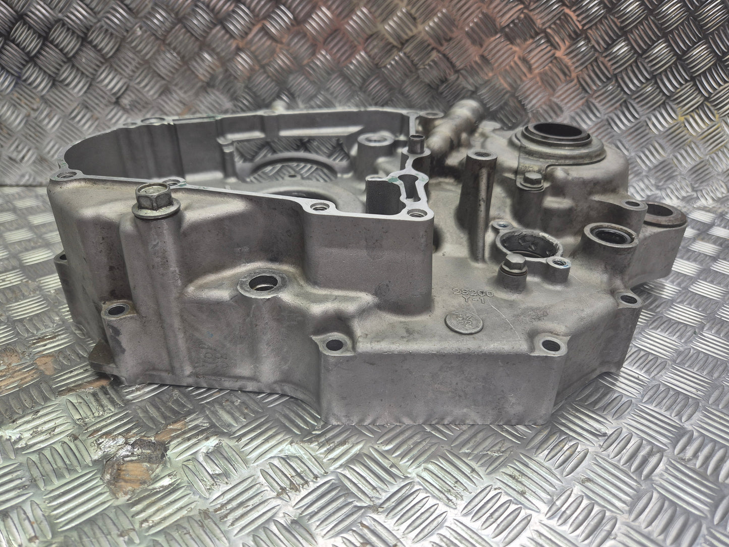 Carter moteur gauche yamaha 450 yzf 2006-2009