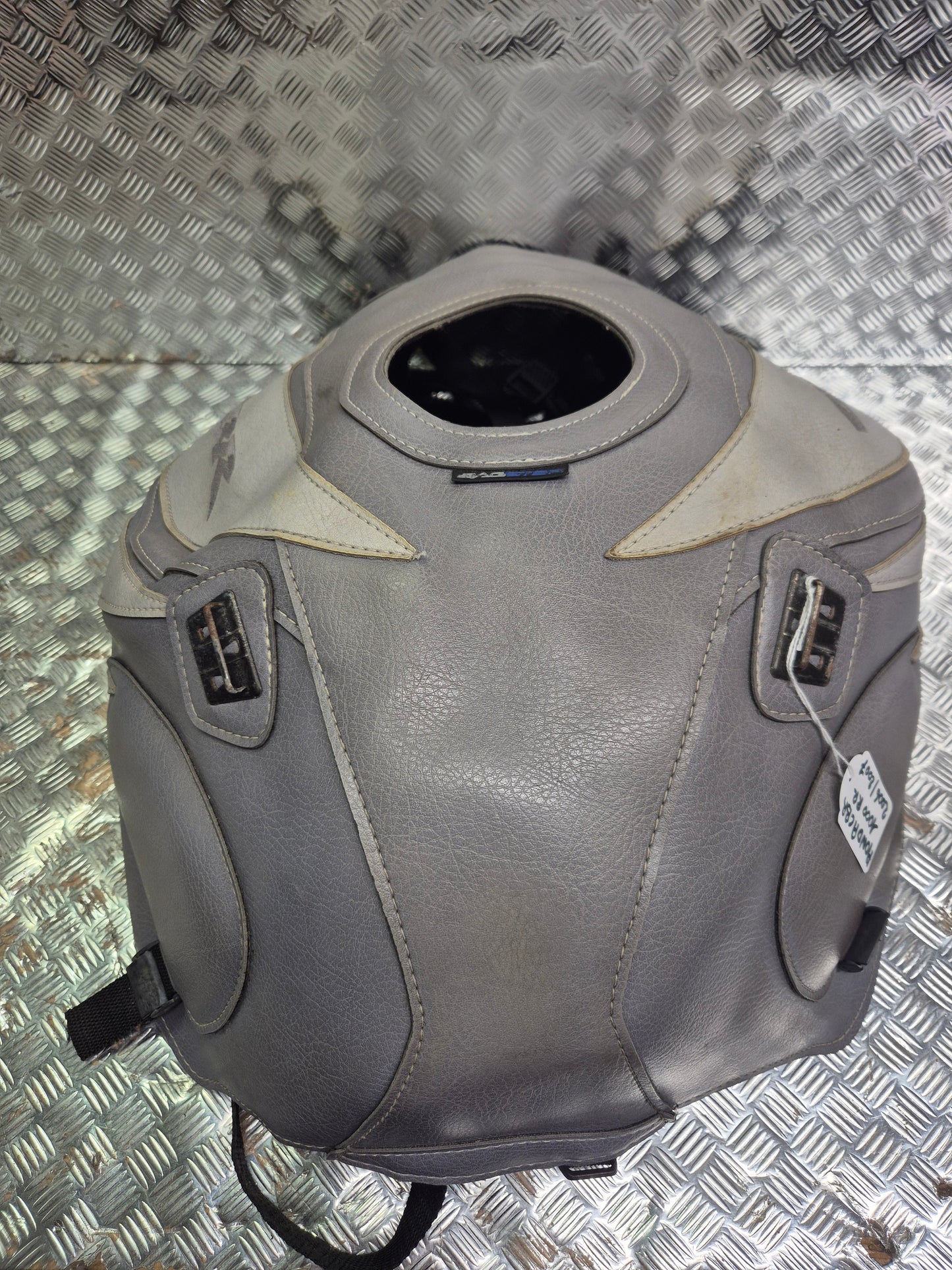 Tapis de reservoir bagster Honda CBR 1000 RR 2006-2007