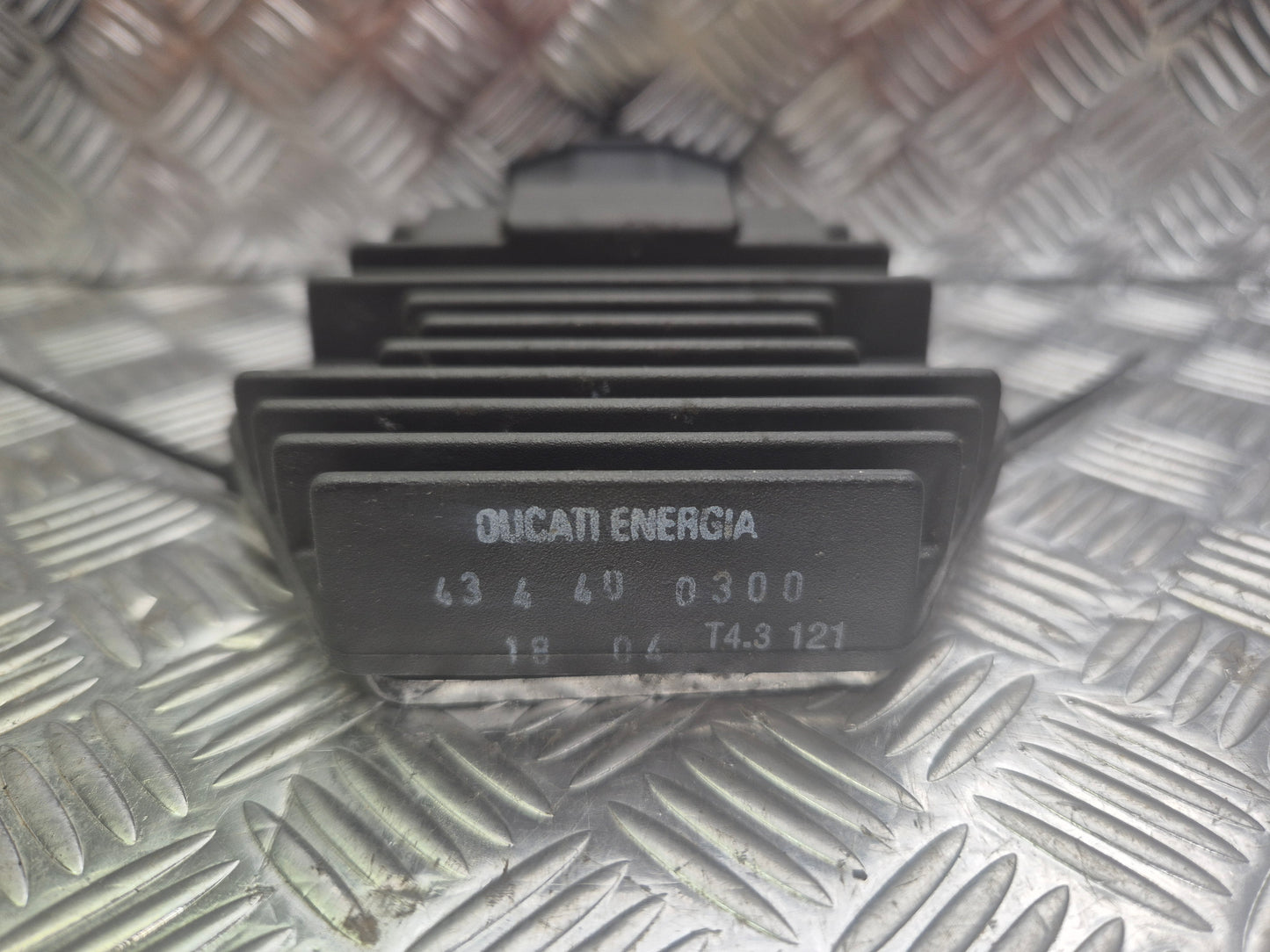 Régulateur de tension honda 500 cbf 2004-2007