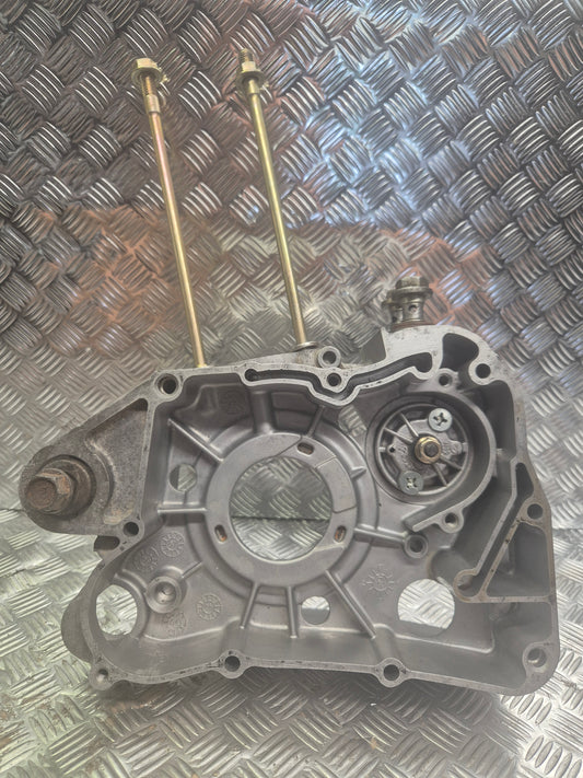 Carter moteur droit SMC 200 SNAKE - CRS 170 BAROSSA