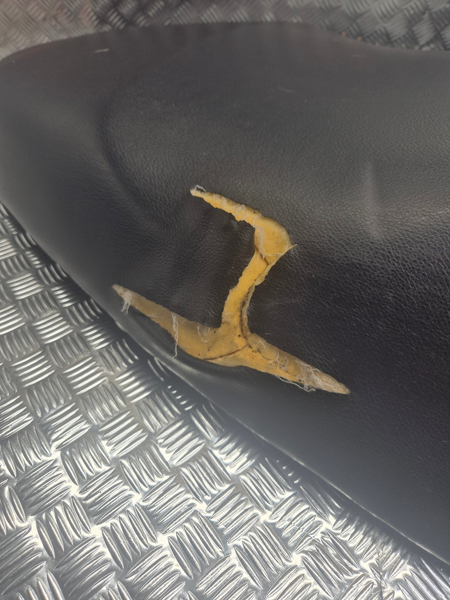 Selle Peugeot vivacity 1998-2007