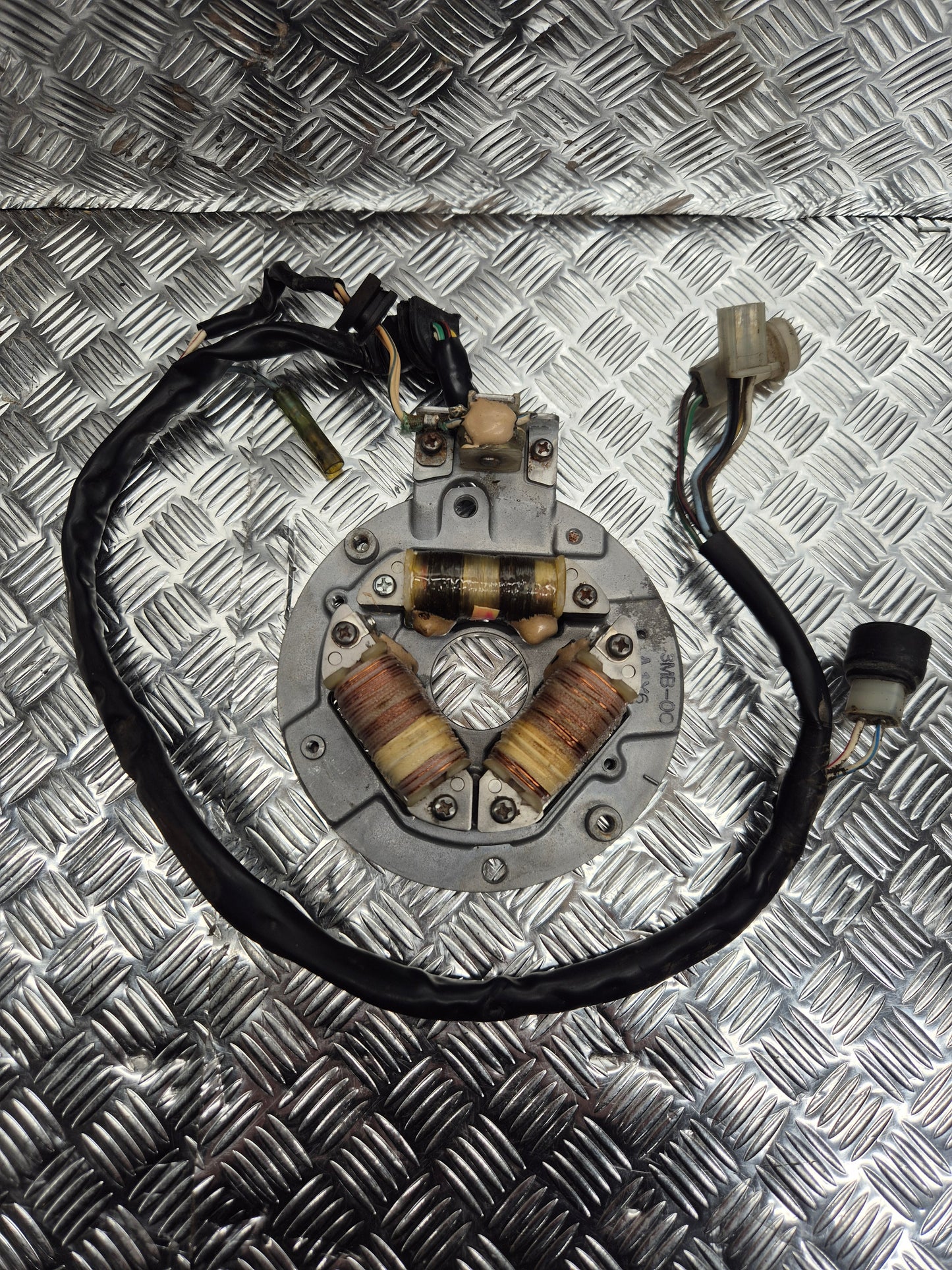 Stator d'allumage YAMAHA TDR 125 1990-1992