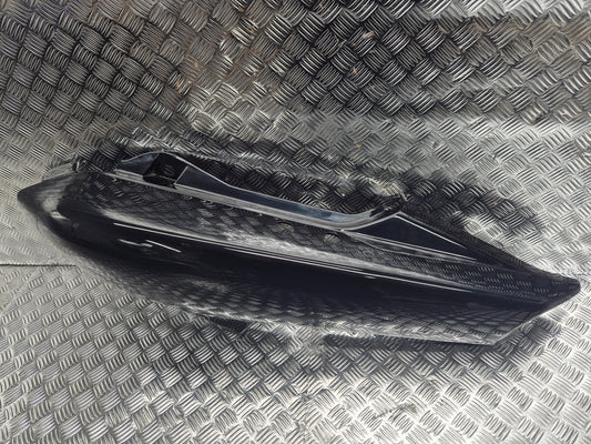 Carenage arrière gauche yamaha fzs 600 fazer 1999
