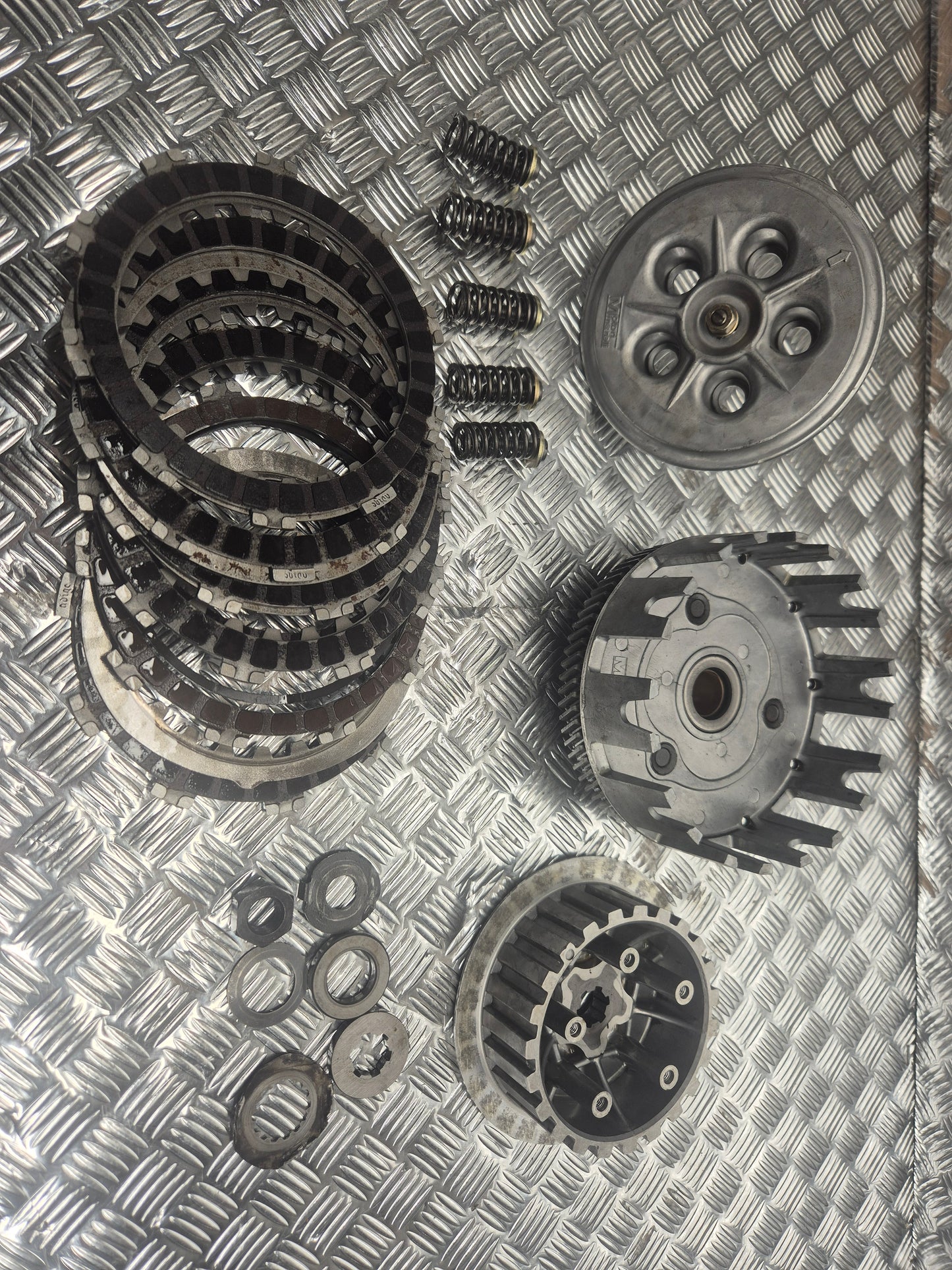 Embrayage YAMAHA 125 TDR 1989-1992