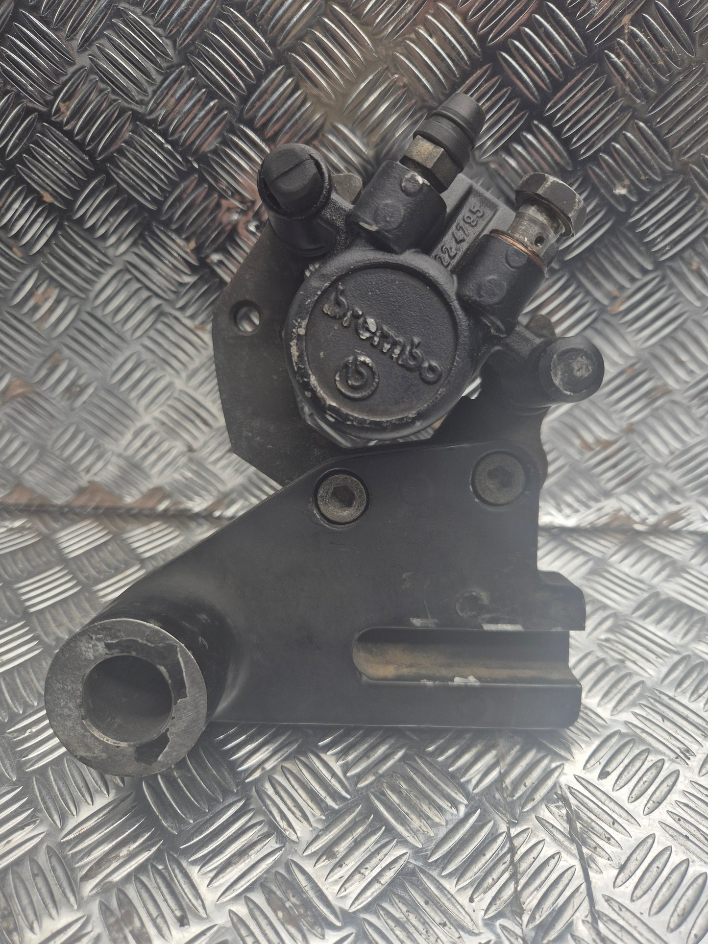 Etrier de frein arriere YAMAHA TDR 125 1989-1992