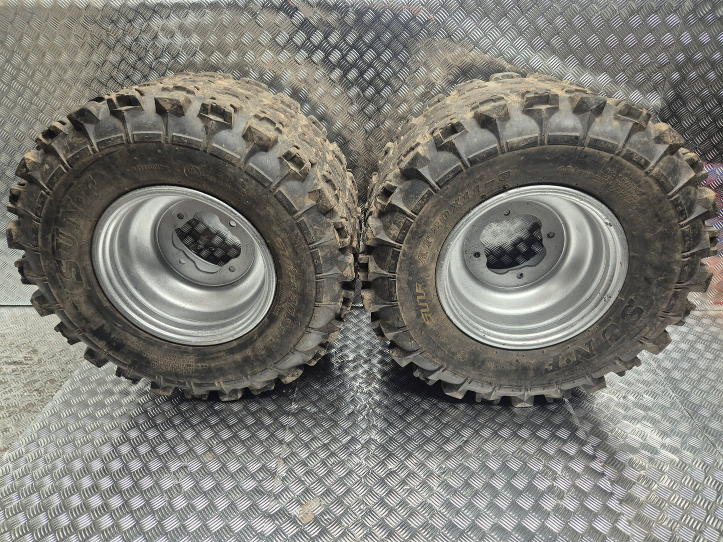Paire de jantes arrière origine yamaha raptor warrior banshee  yfz