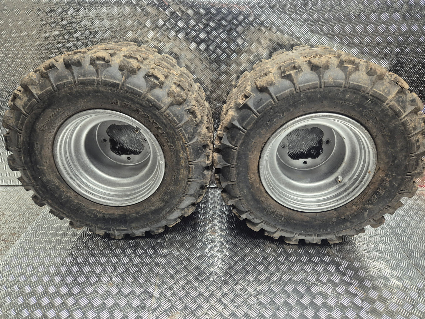 Paire de jantes arrière origine yamaha raptor warrior banshee  yfz