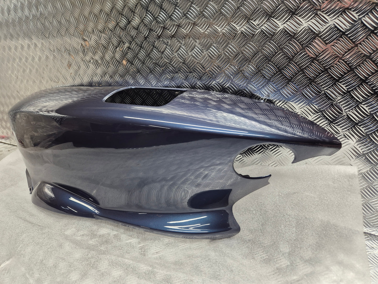Coque arrière gauche YAMAHA 125 MAJESTY 2002