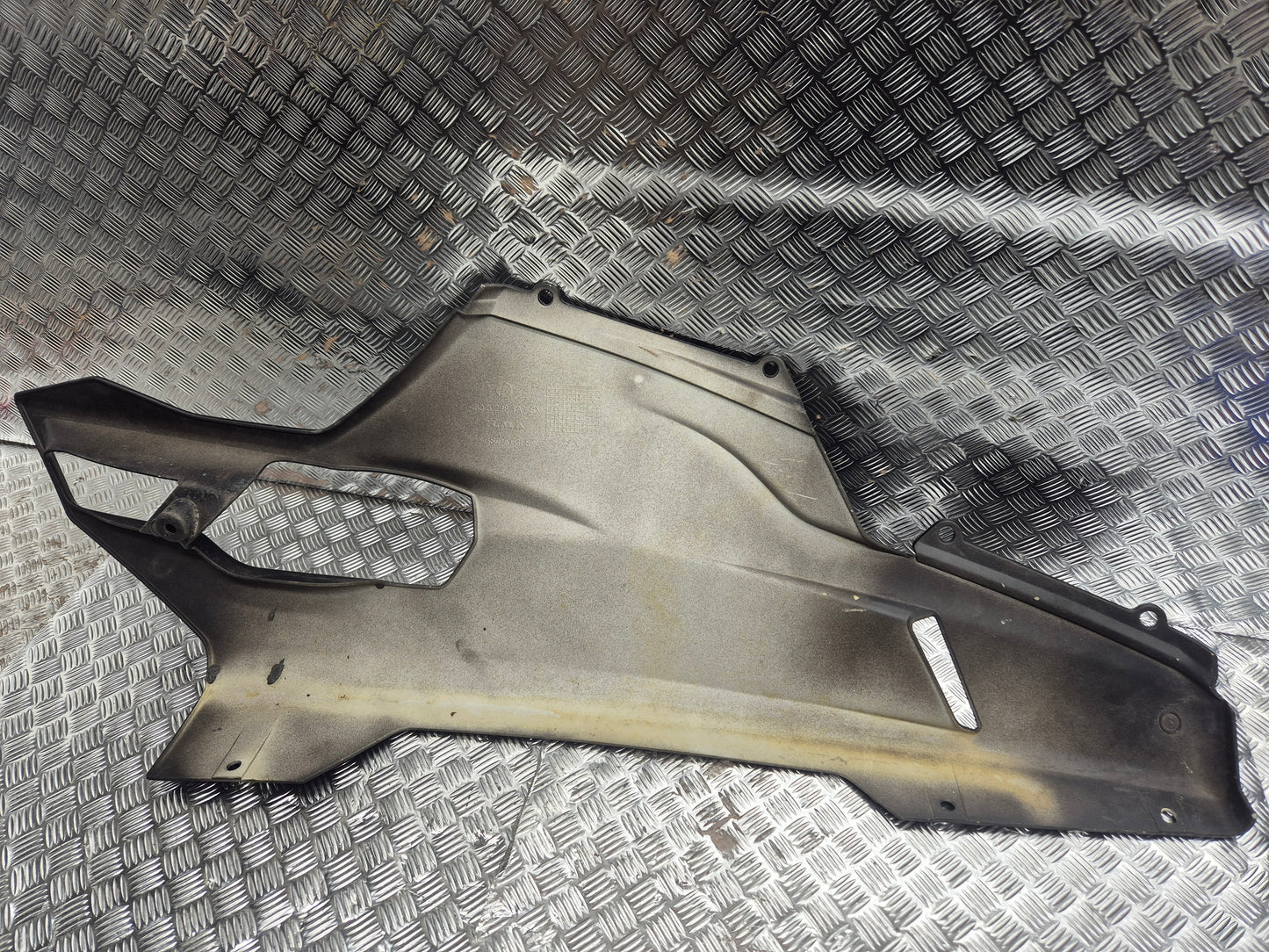 Sabot de carénage gauche Ducati 848 Evo 2008 à 2013