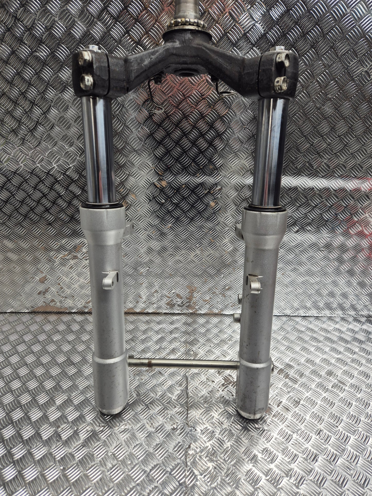Fourche complete PEUGEOT 125 SATELIS 2007 - 2011
