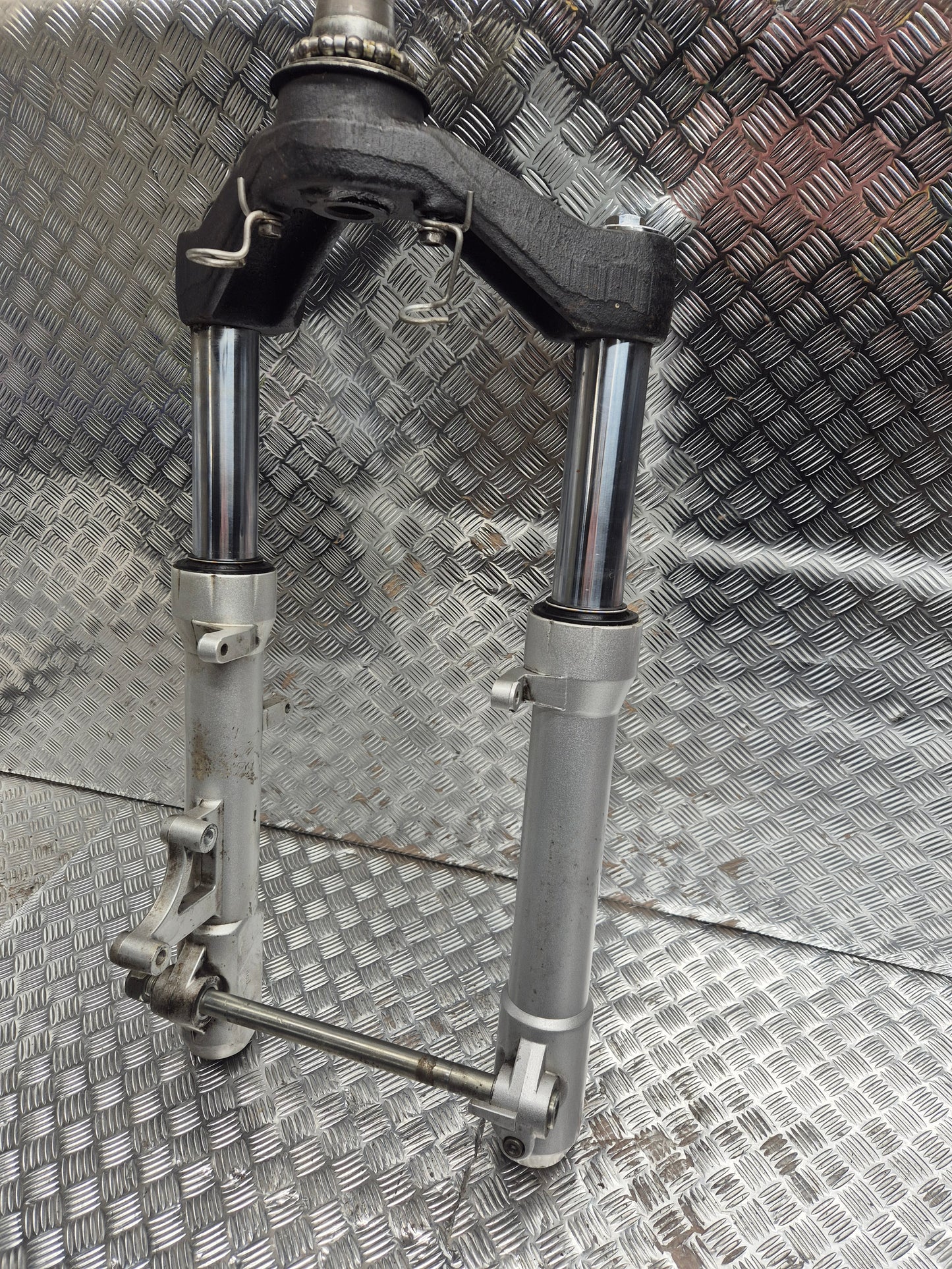 Fourche complete PEUGEOT 125 SATELIS 2007 - 2011