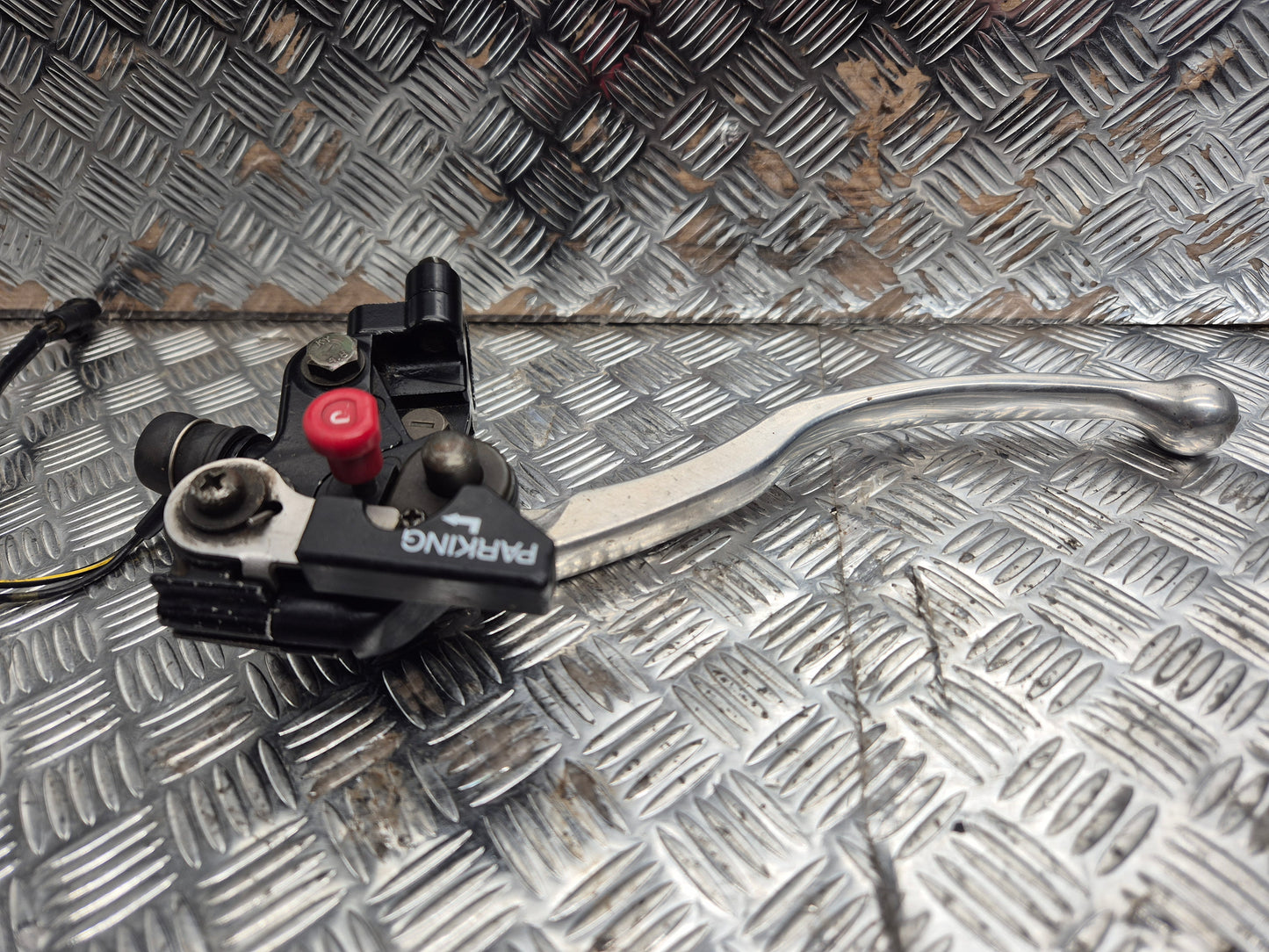 Levier + cocotte embrayage SUZUKI 400 LTZ