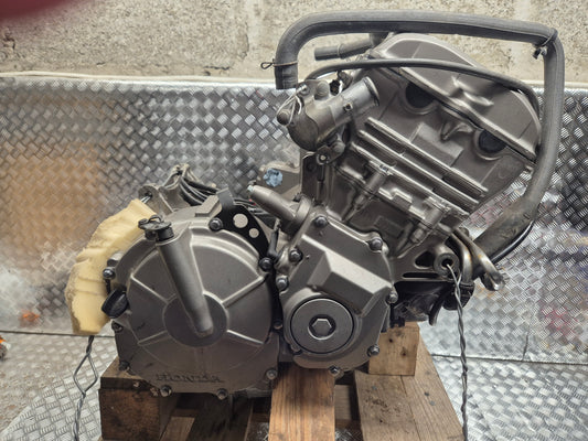Moteur HONDA 600 HORNET 2002