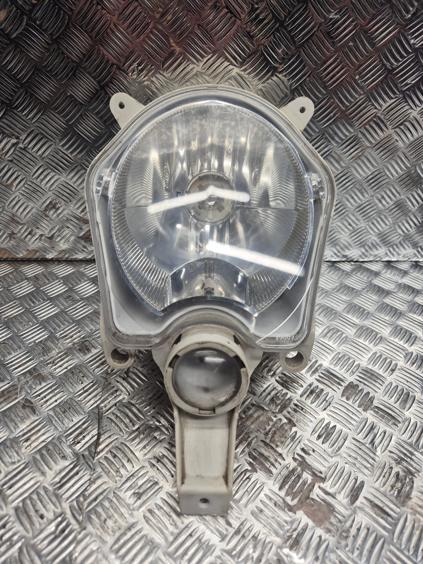 Optique de phare PEUGEOT LUDIX