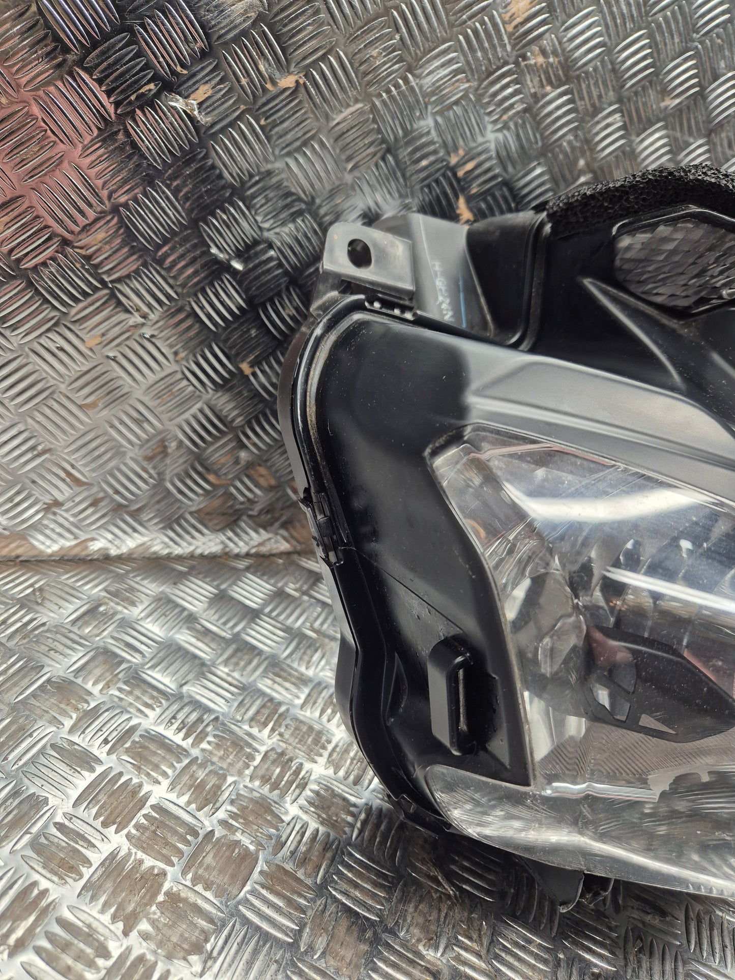 Optique de phare KAWASAKI Z 900 2017-2019