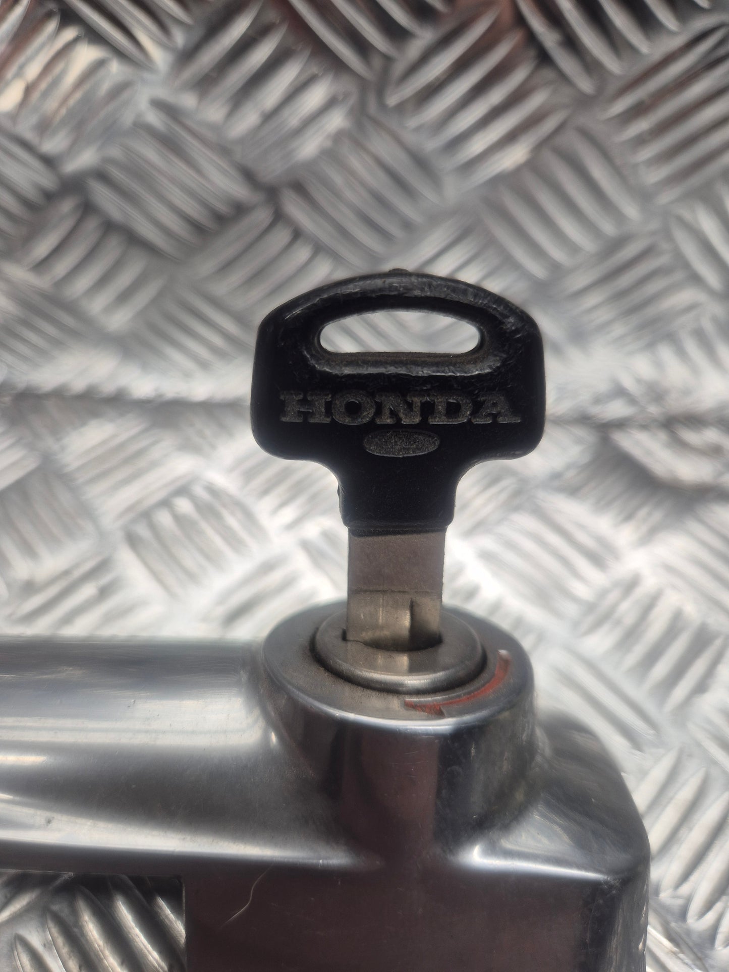 Verrouillage de bouchon d'essence avec serrure HONDA CB650Z CB750-900-1100 CBX - 17