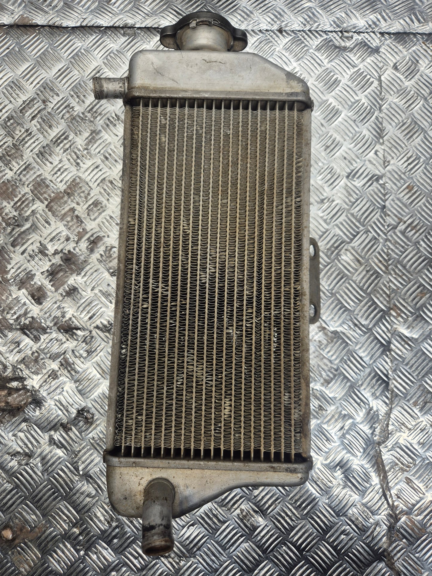Radiateur droit YAMAHA 250 YZF 2006-2009