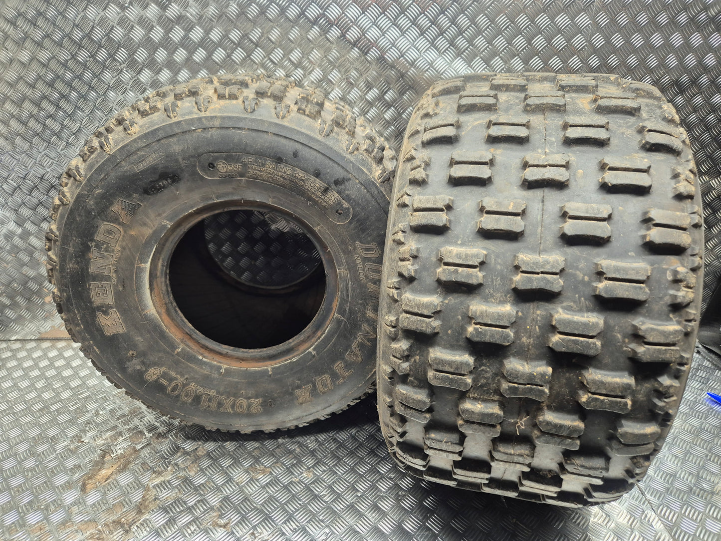 Paire de pneu KENDA 20×11.00-8