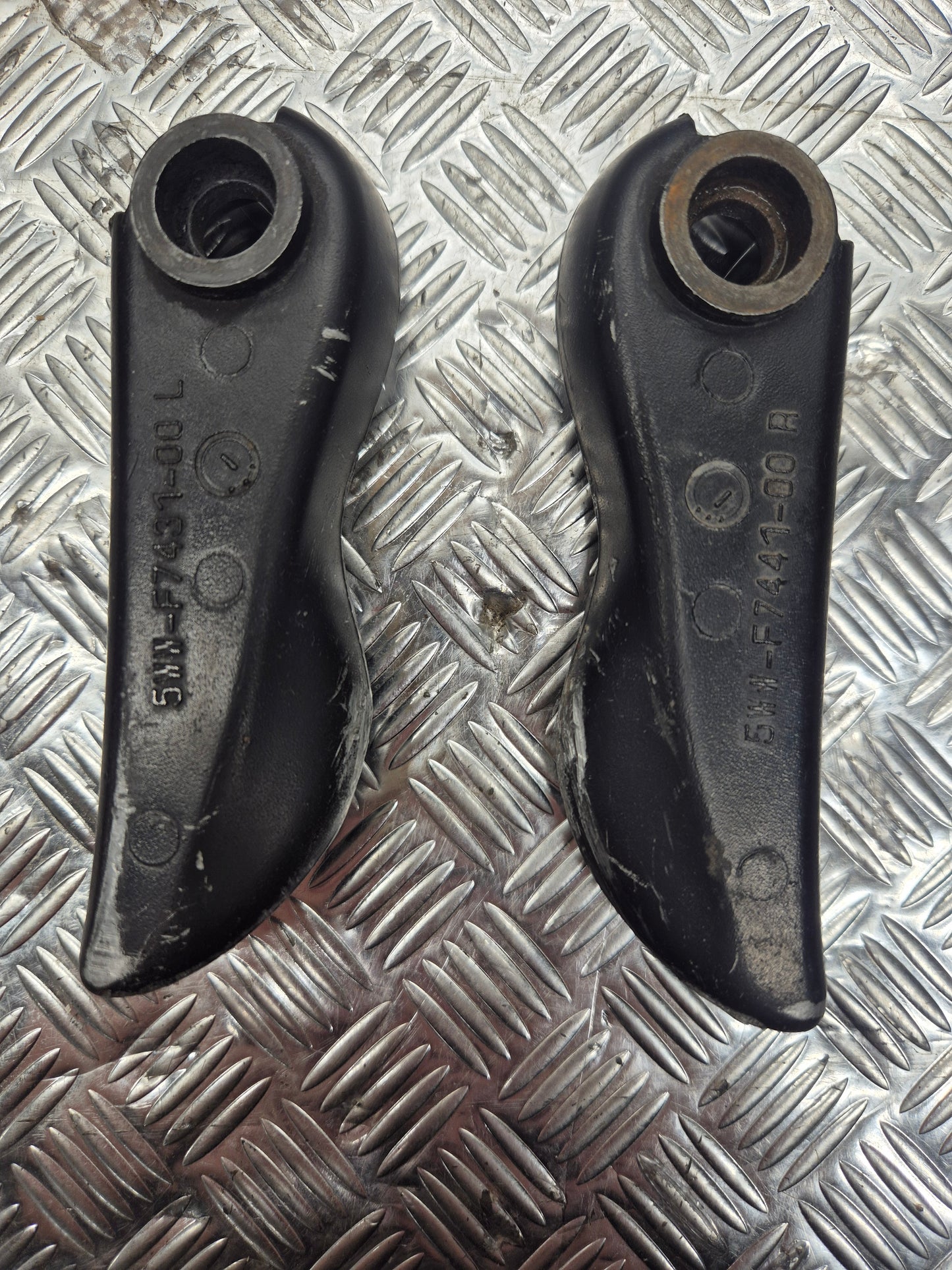 Repose Pieds arrière MBK BOOSTER YAMAHA BW'S 2004-2017