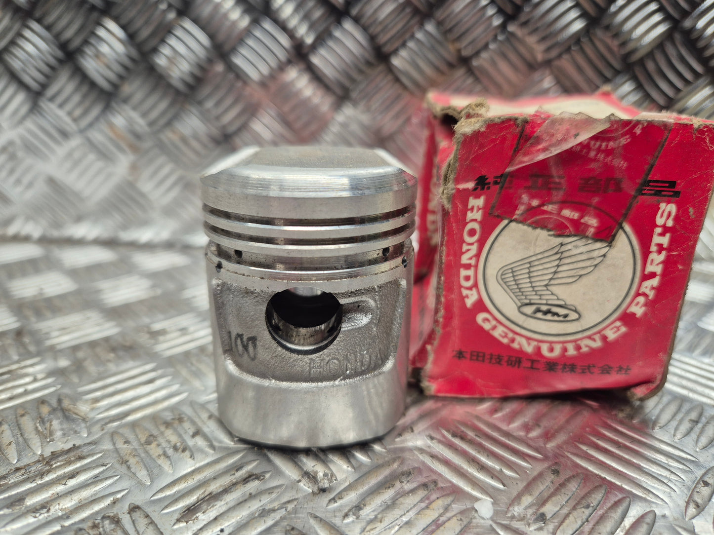 Piston origine HONDA C50