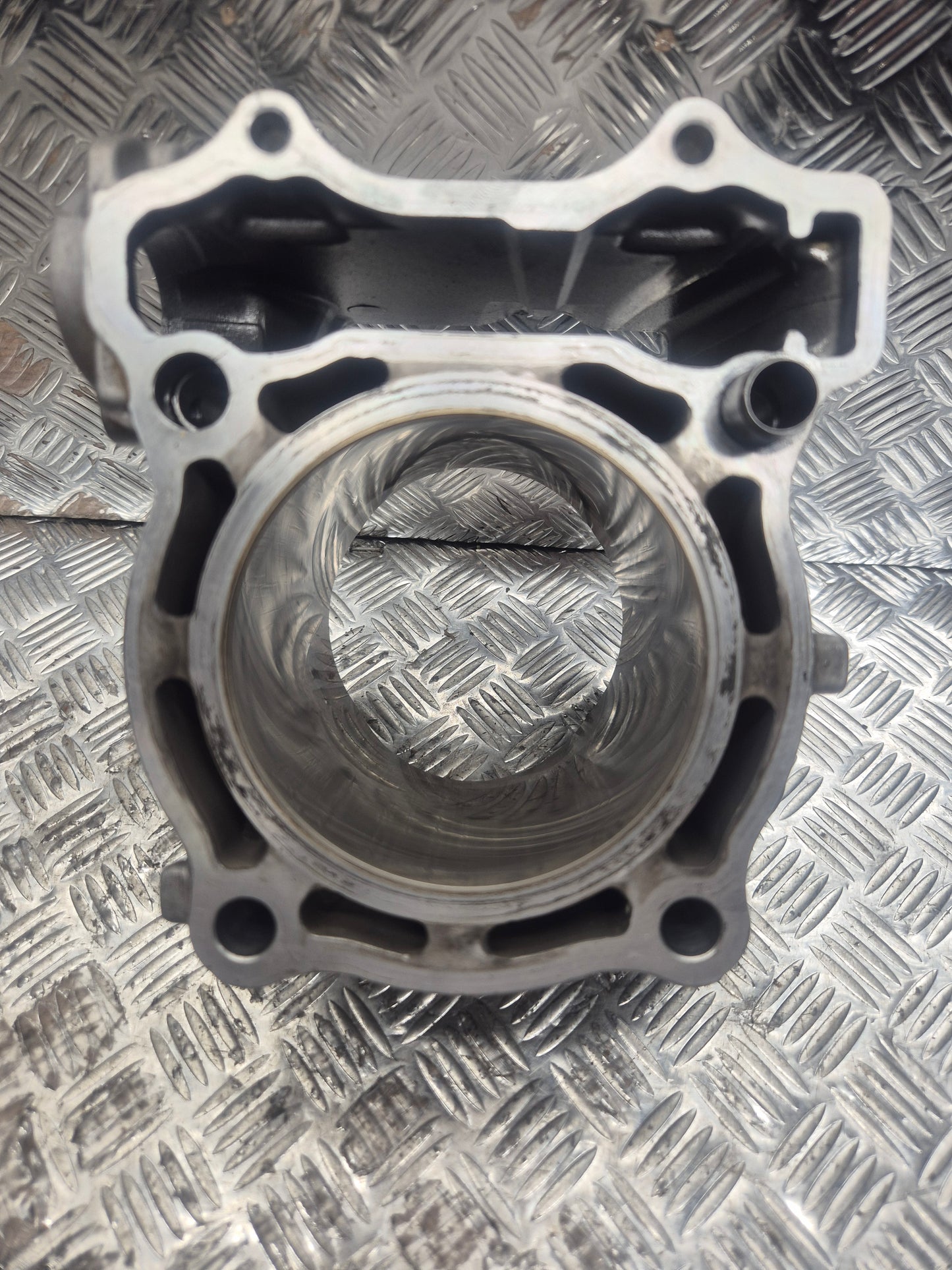 Cylindre YAMAHA 250 YZF 2006-2009