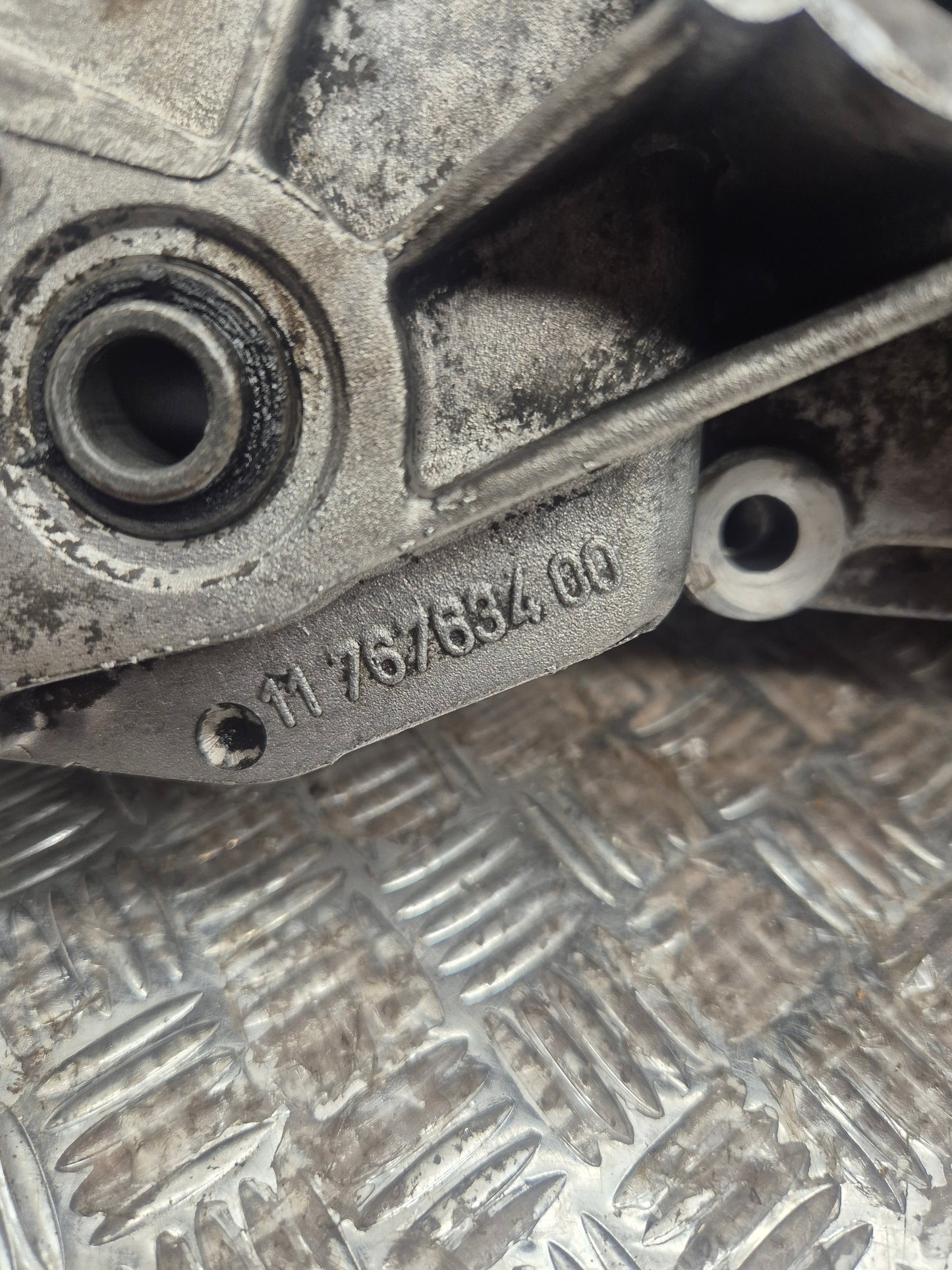 Carter moteur gauche PEUGEOT 125 SATELIS 2007-2011