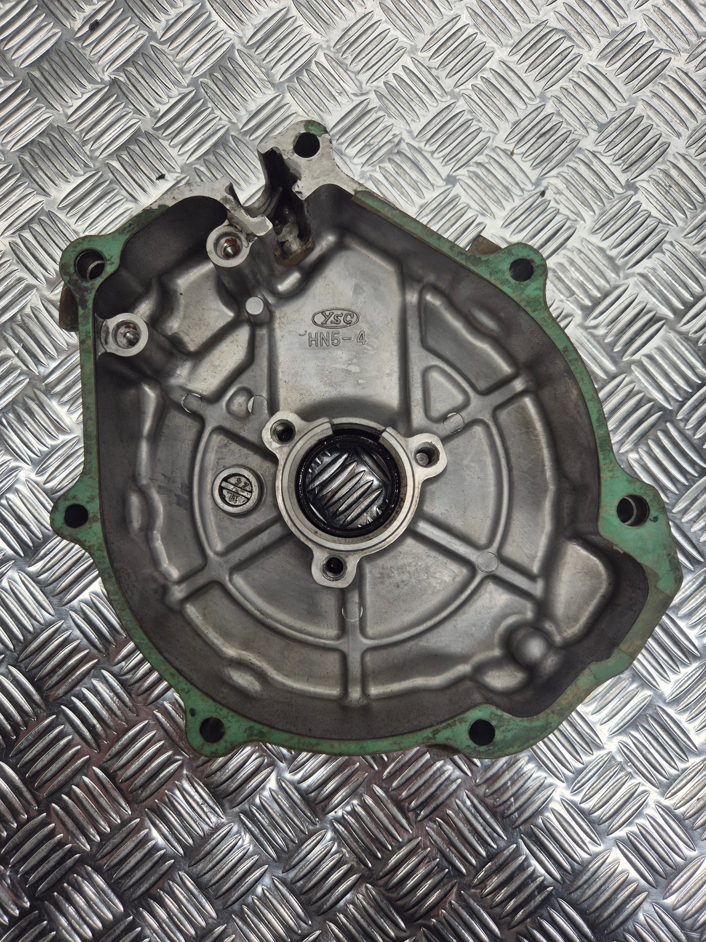 Couvercle d'allumage HONDA FOURTRAX 350 RANCHER 4X4 2004-2006