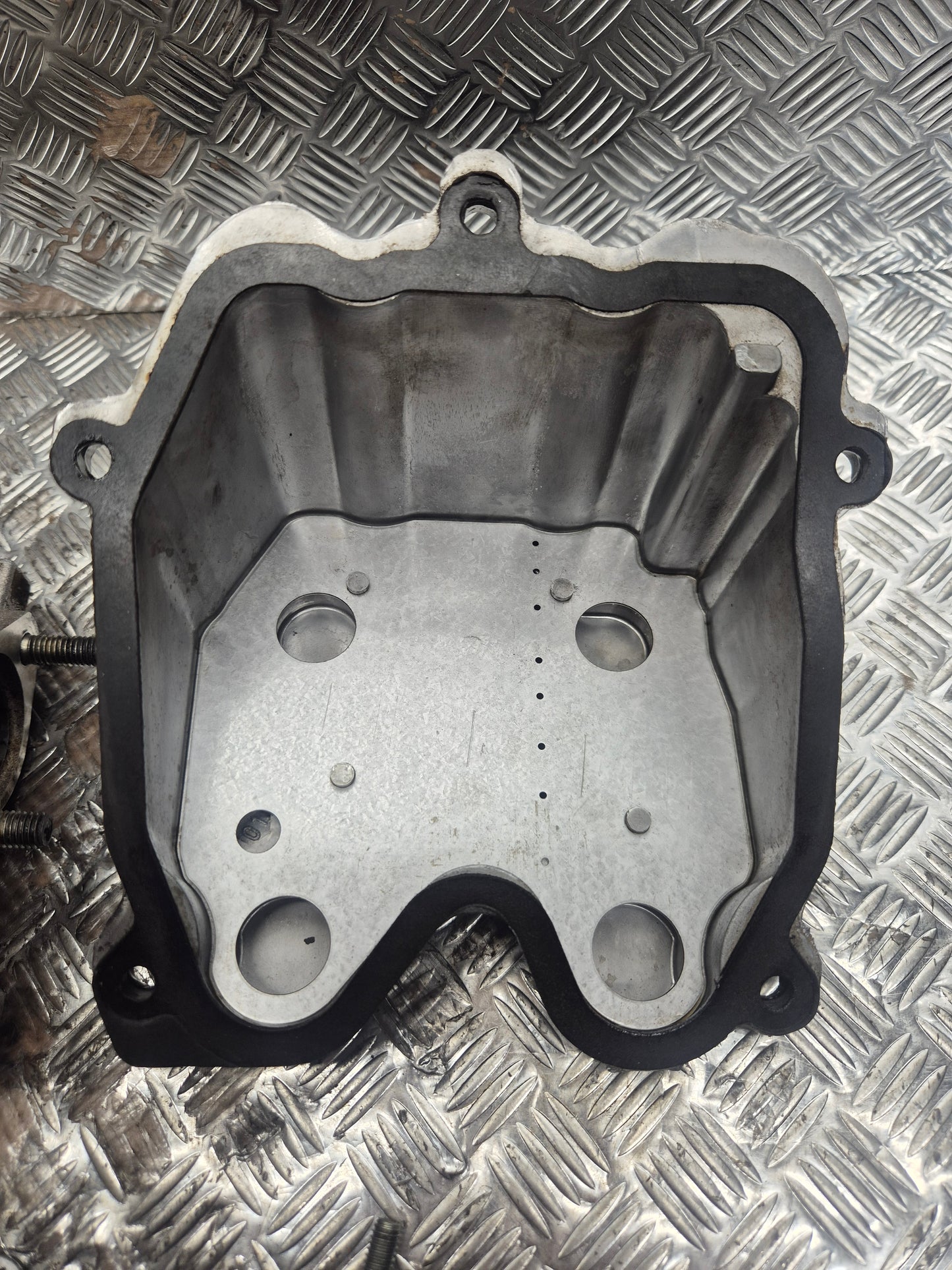 Culasse PEUGEOT 125 SATELIS 2007-2011