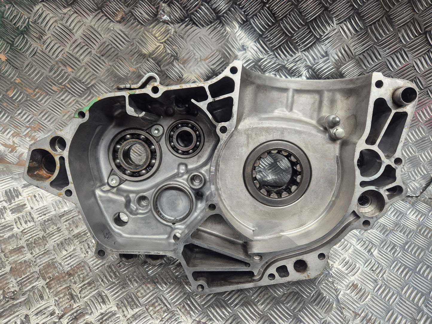Carter moteur gauche HONDA 450 CRF 2009-2012