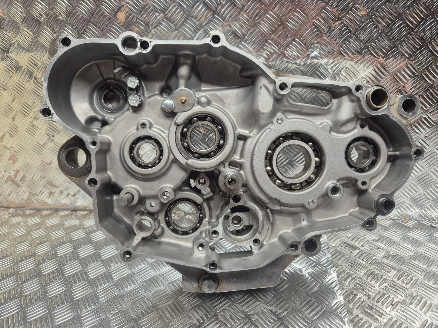 Carter moteur droit YAMAHA 250 YZF 2006/2013