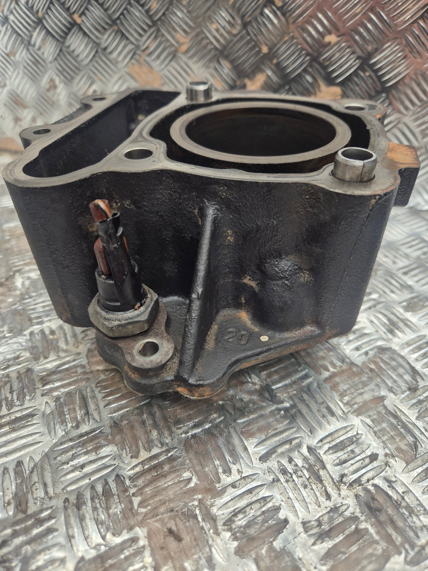 Cylindre piston PEUGEOT 125 SATELIS 2007-2011