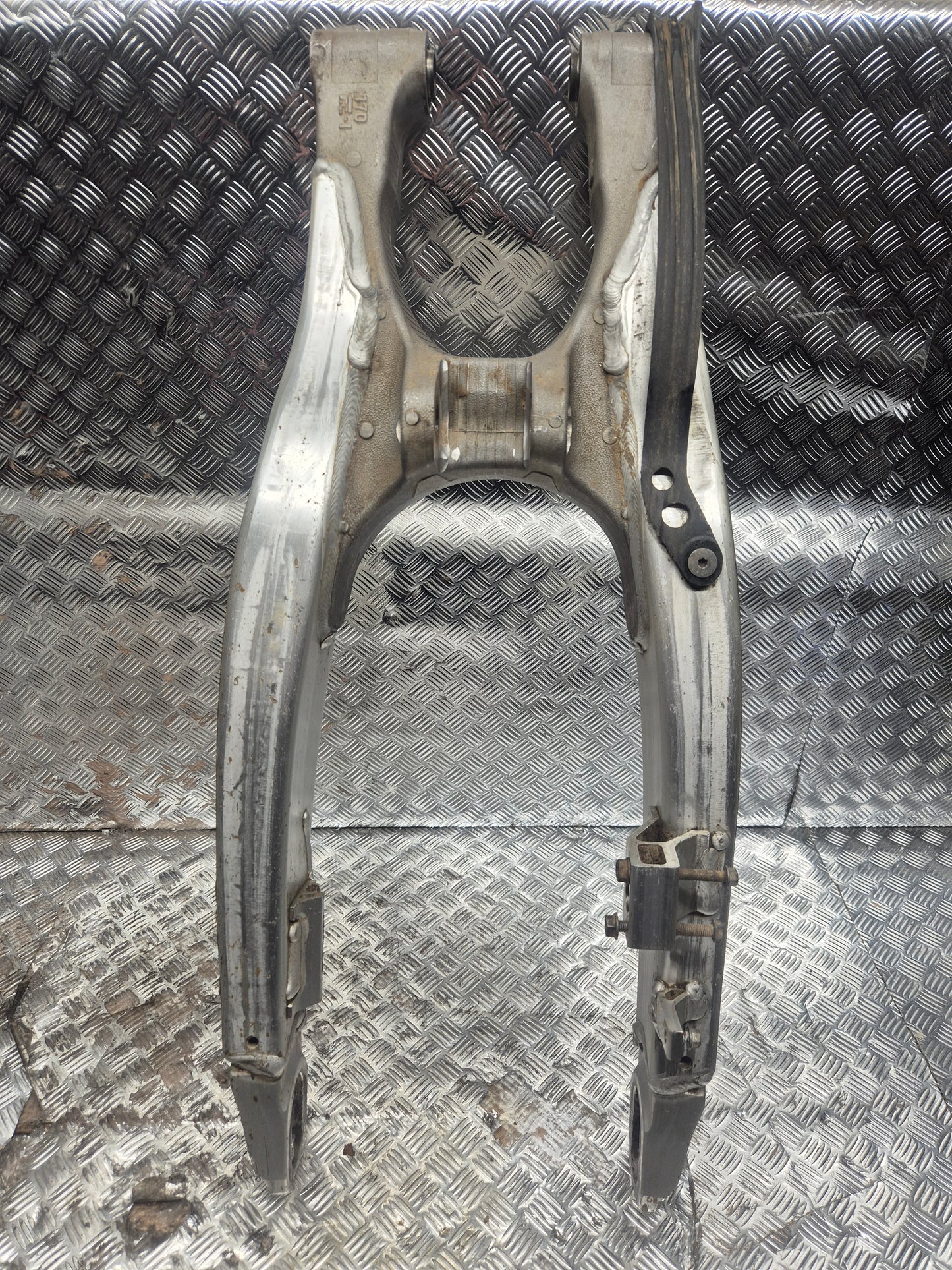 Bras oscillant YAMAHA 250 YZF 2006-2009